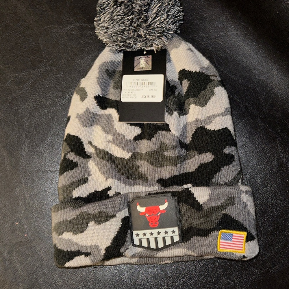 Gray Bulls Camouflage Pom-Pom Beanie